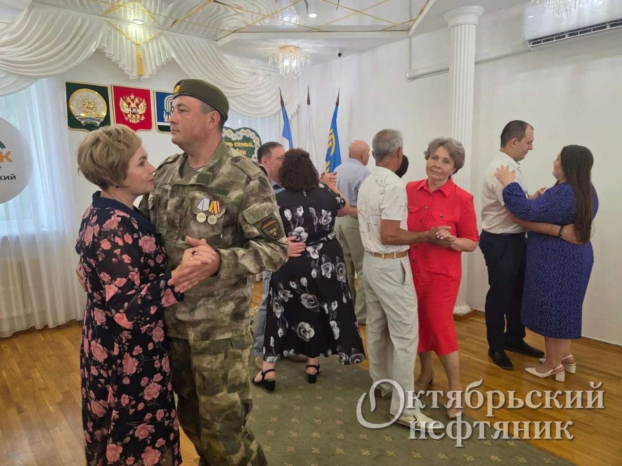Октябрьский - Парад Семьи 2026