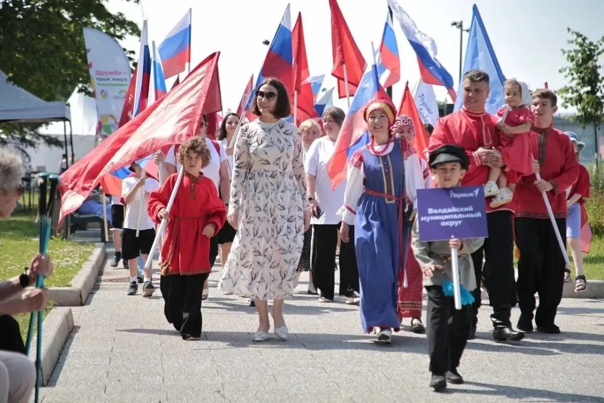 Великий Новгород - Парад Семьи 2026